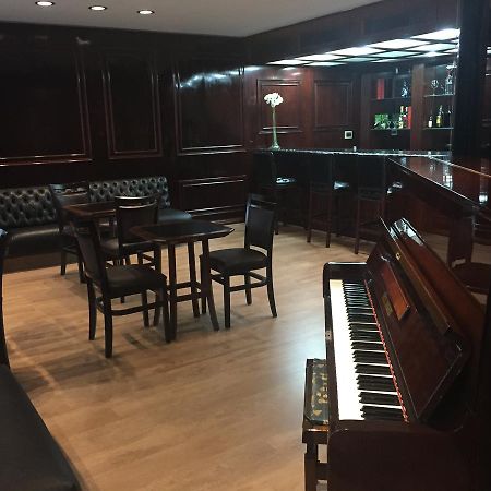 Duomo Park Hotel Kurytyba Zewnętrze zdjęcie