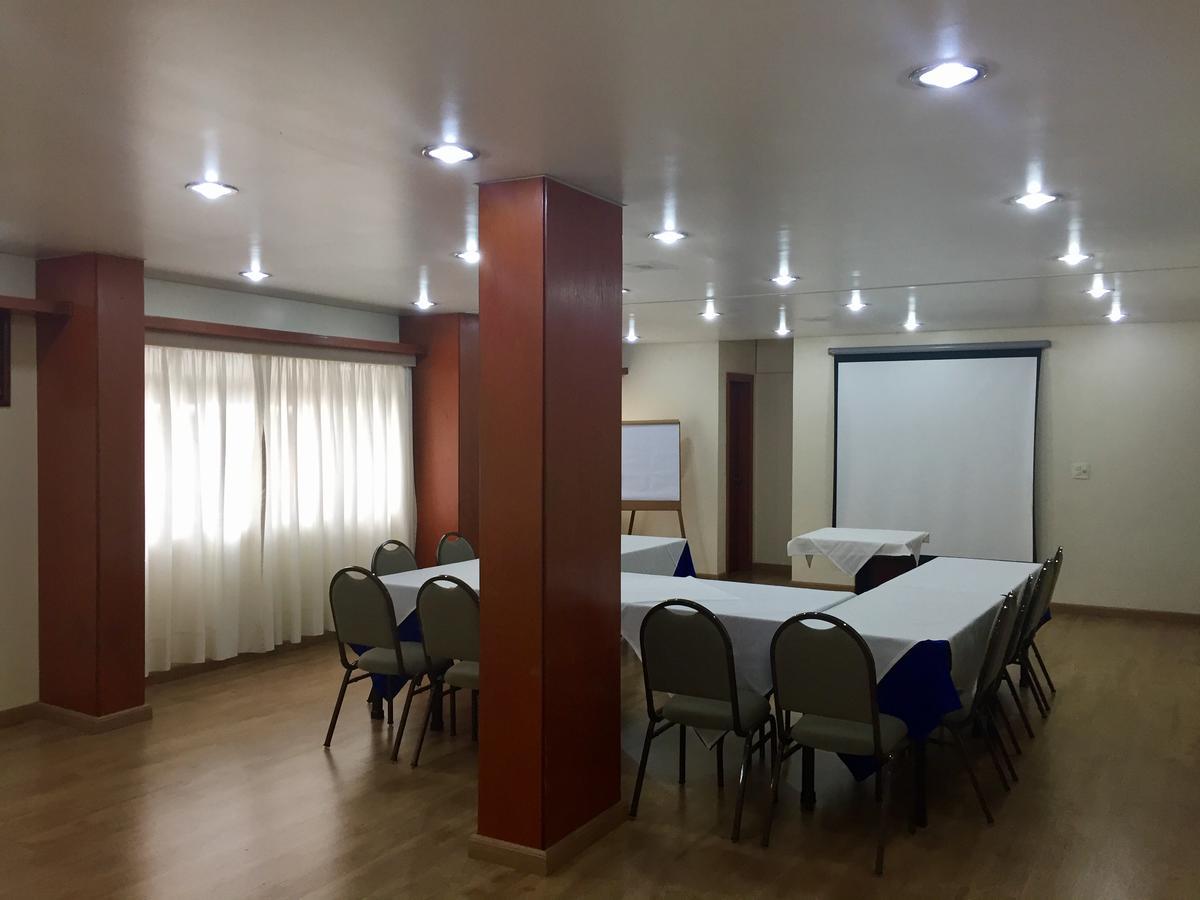 Duomo Park Hotel Kurytyba Zewnętrze zdjęcie