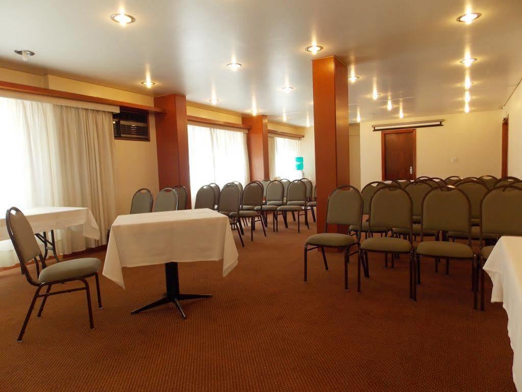 Duomo Park Hotel Kurytyba Zewnętrze zdjęcie