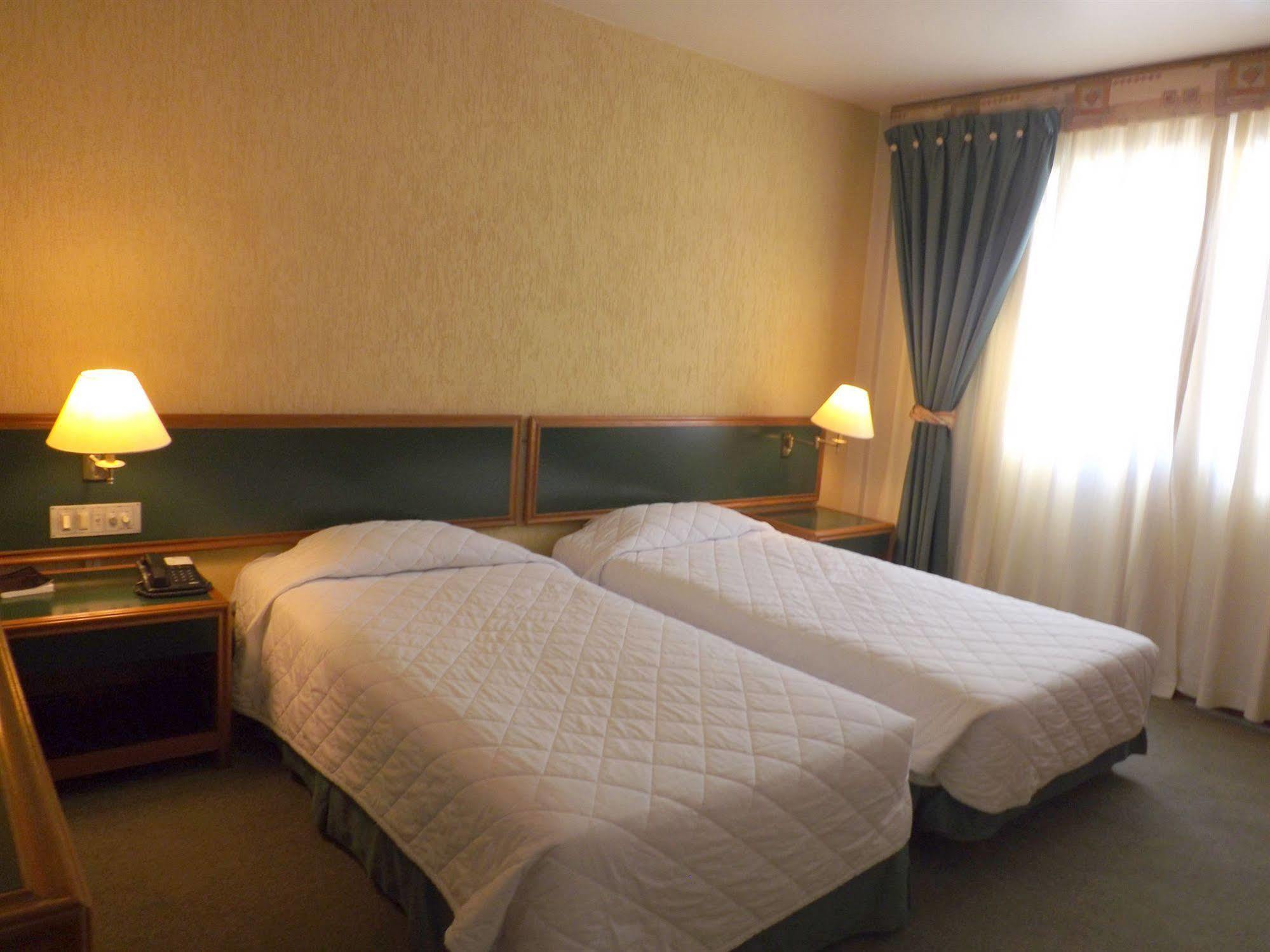 Duomo Park Hotel Kurytyba Zewnętrze zdjęcie