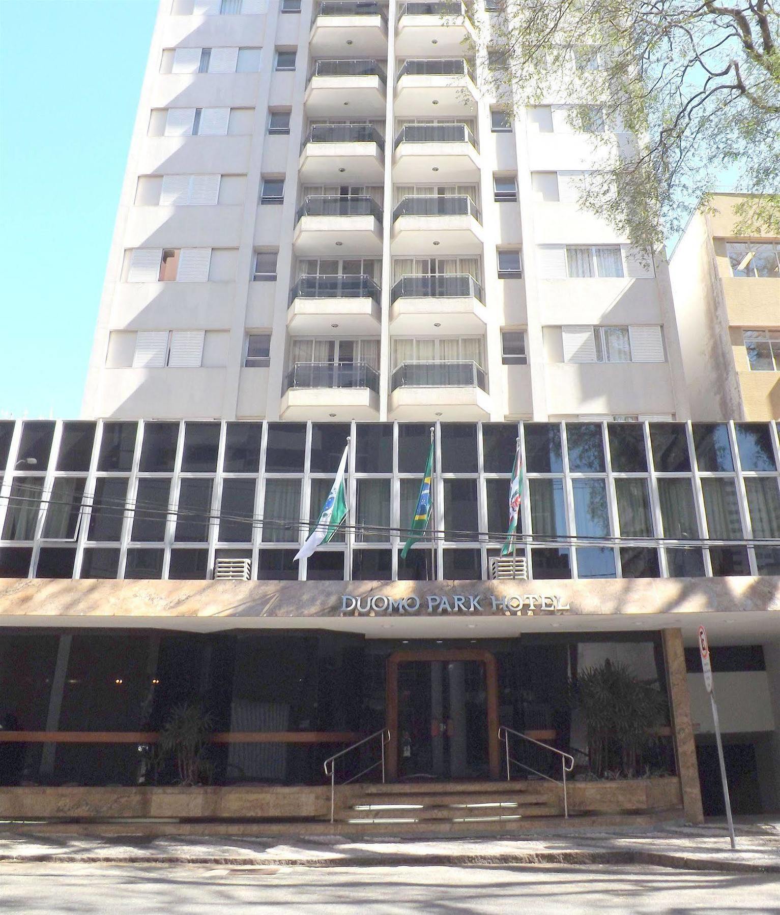 Duomo Park Hotel Kurytyba Zewnętrze zdjęcie